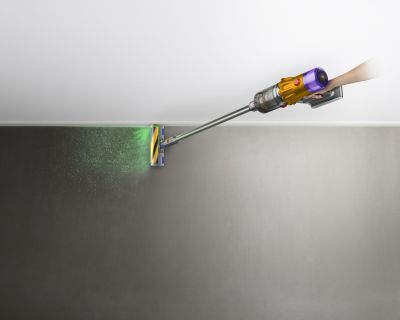 Пылесос Dyson V12 подсвечивает пыль, которую не видно человеку